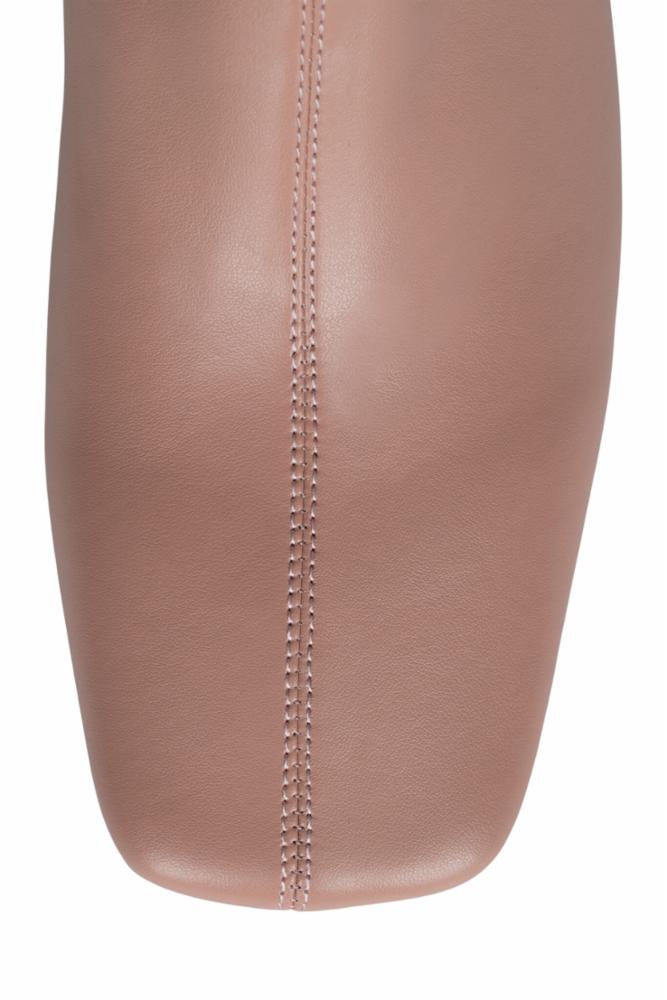 Jeffrey Campbell Jerema