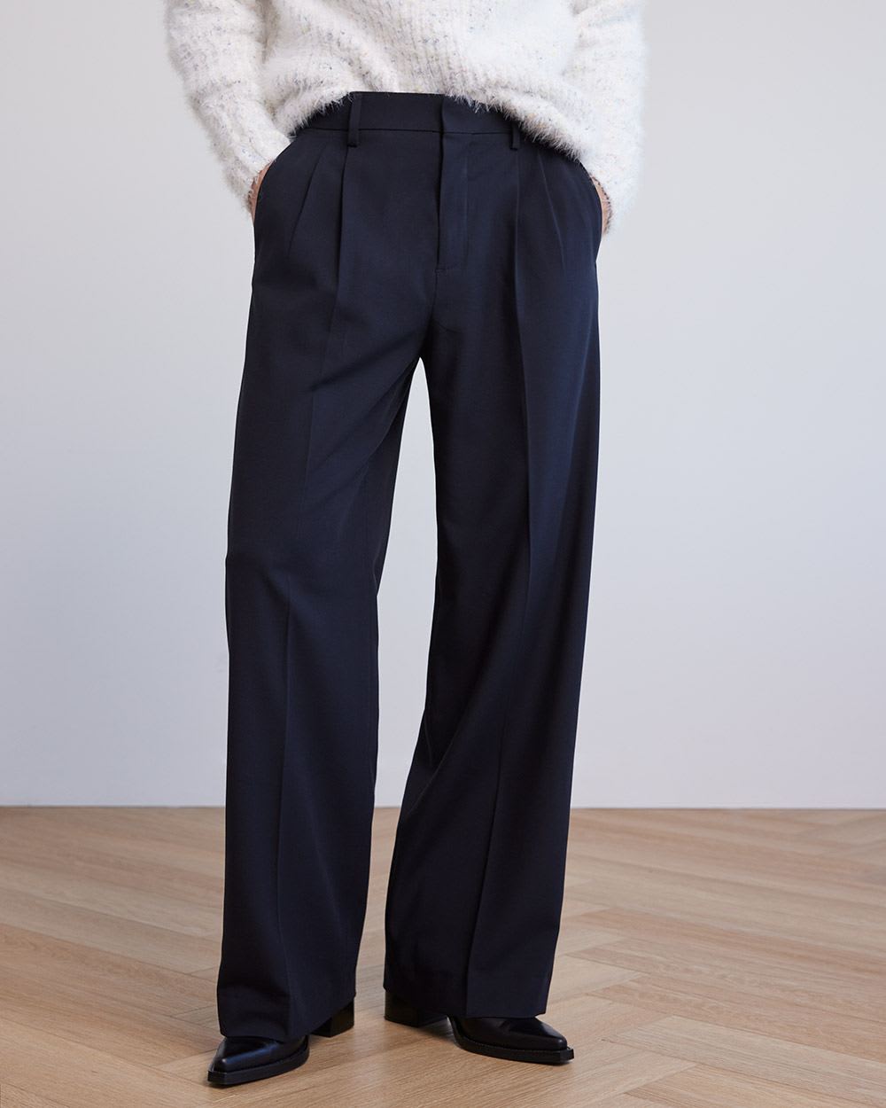 Gender-Neutral Pleated Wide-Leg Pant