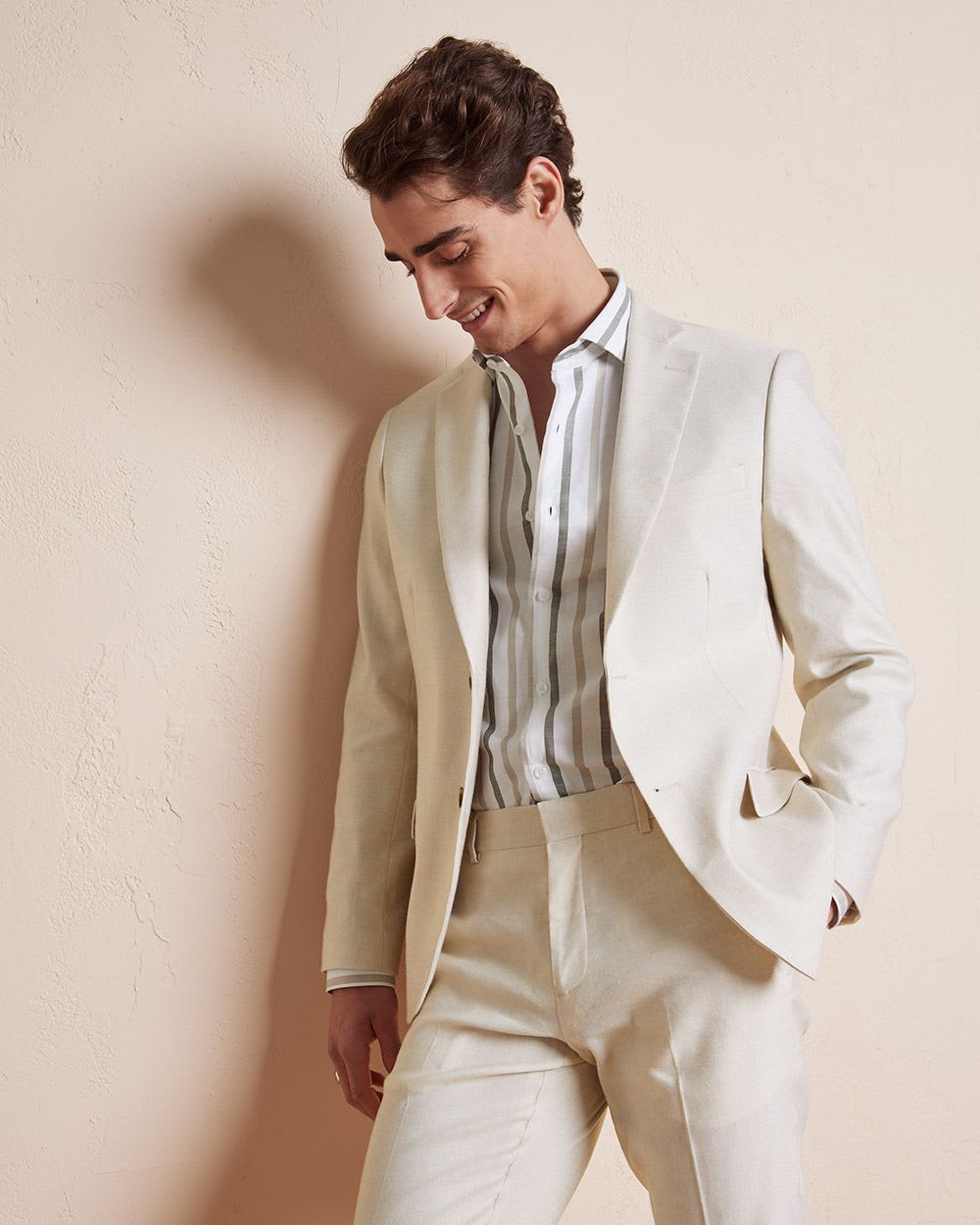 Slim Fit Stretch Linen Blazer