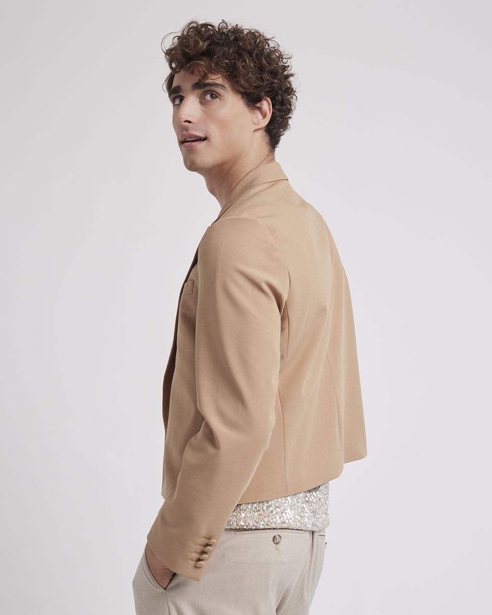 Gender-Neutral Short Jacket