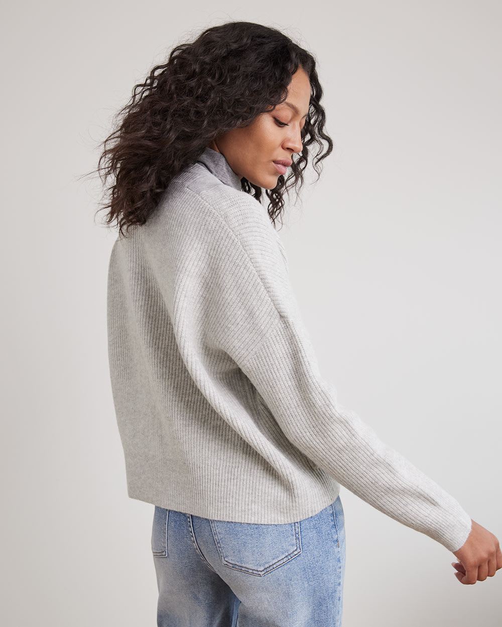 Short Open Relaxed Cardigan