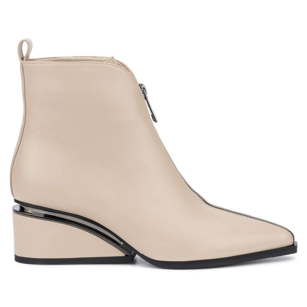 Torgeis Women's Marion Booties
