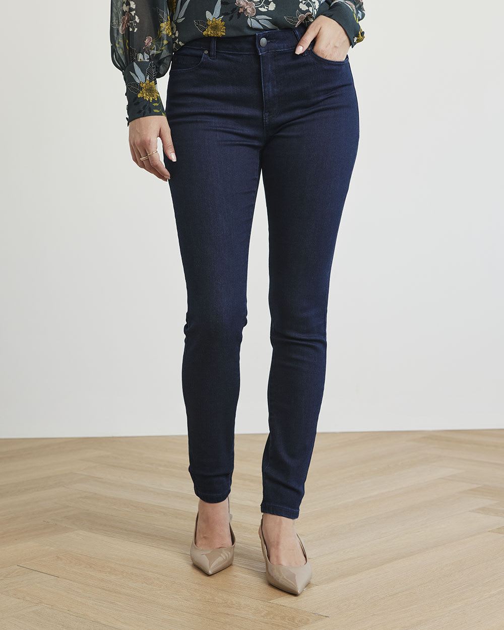 Dark Wash Mid-Rise Natalie Jegging - 32''