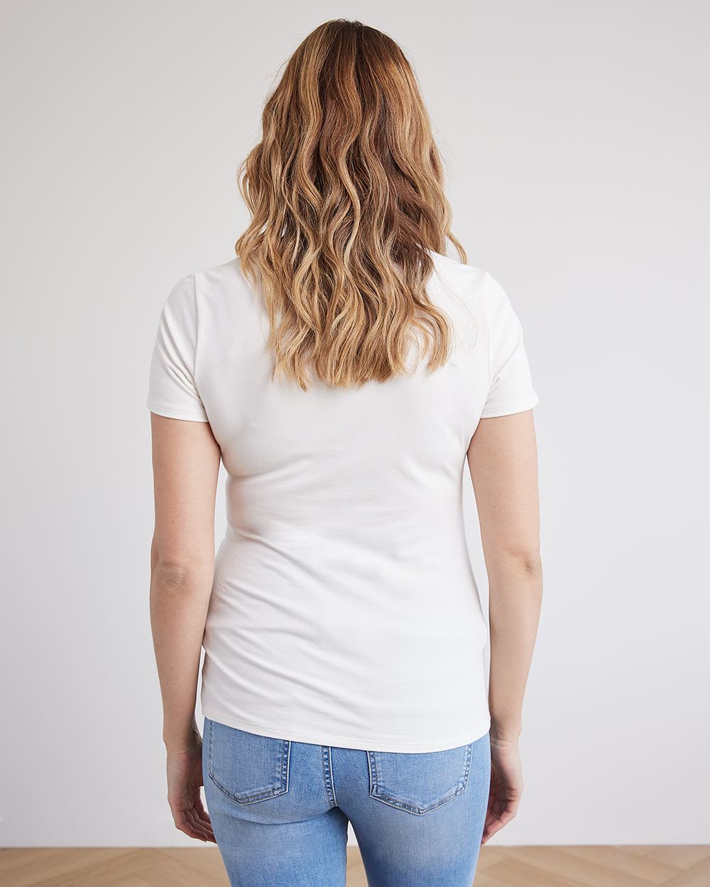 Solid Organic Cotton Crew-Neck T-Shirt - Thyme Maternity