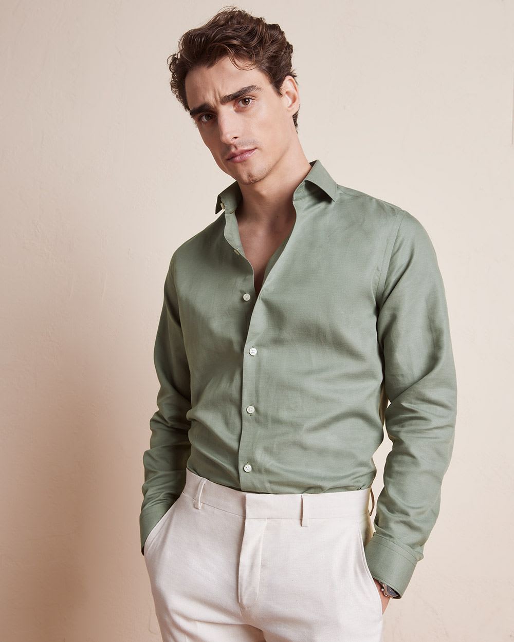 Tailored-Fit Linen Dress Shirt