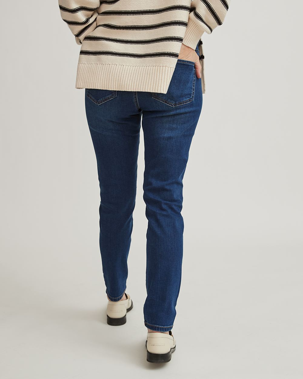 Medium Wash Natalie Jegging - 28" - Thyme Maternity