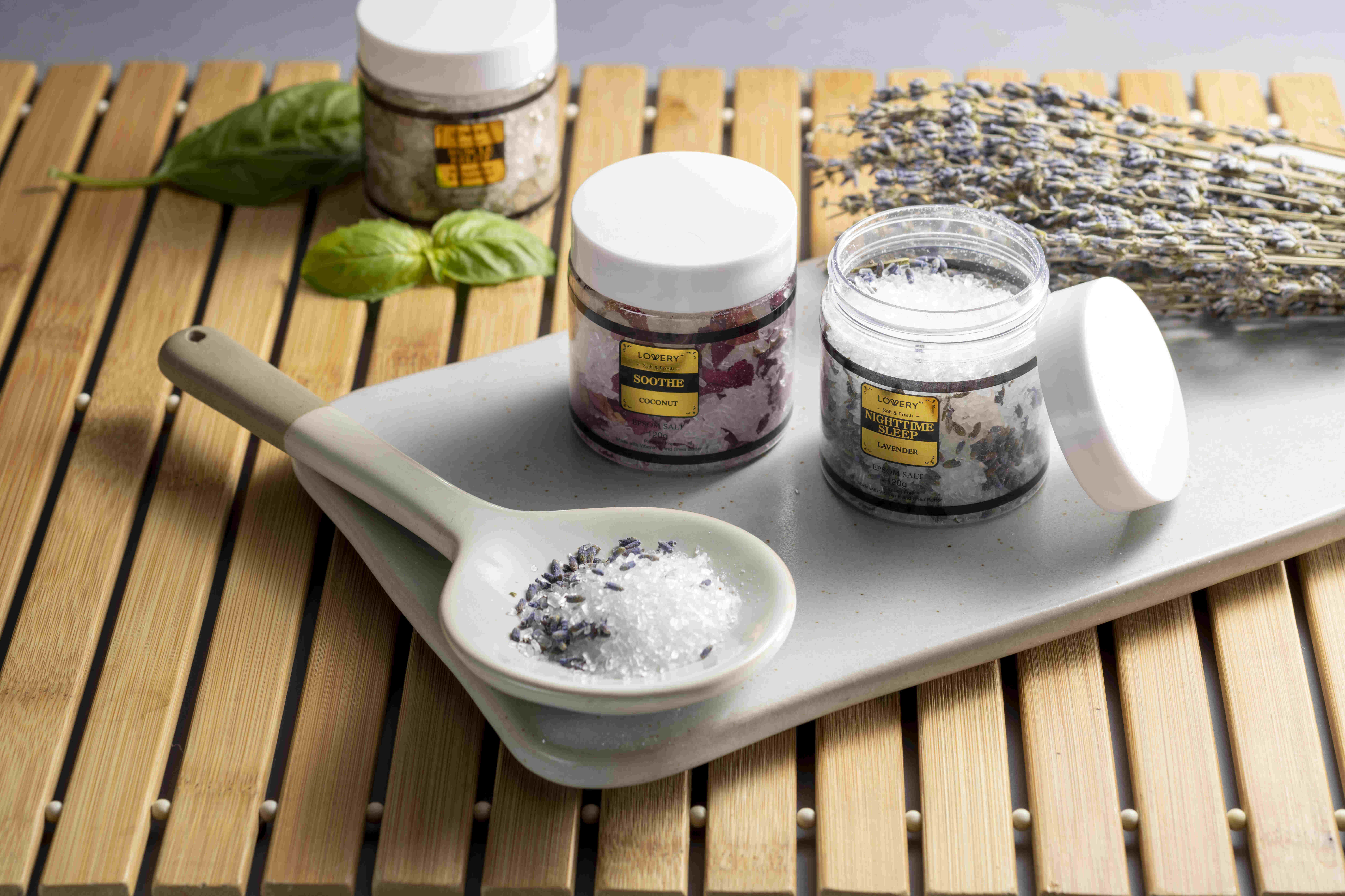 Lovery Epsom Salts Gift Set, 6 Scented Relaxing Spa Bath Soaks