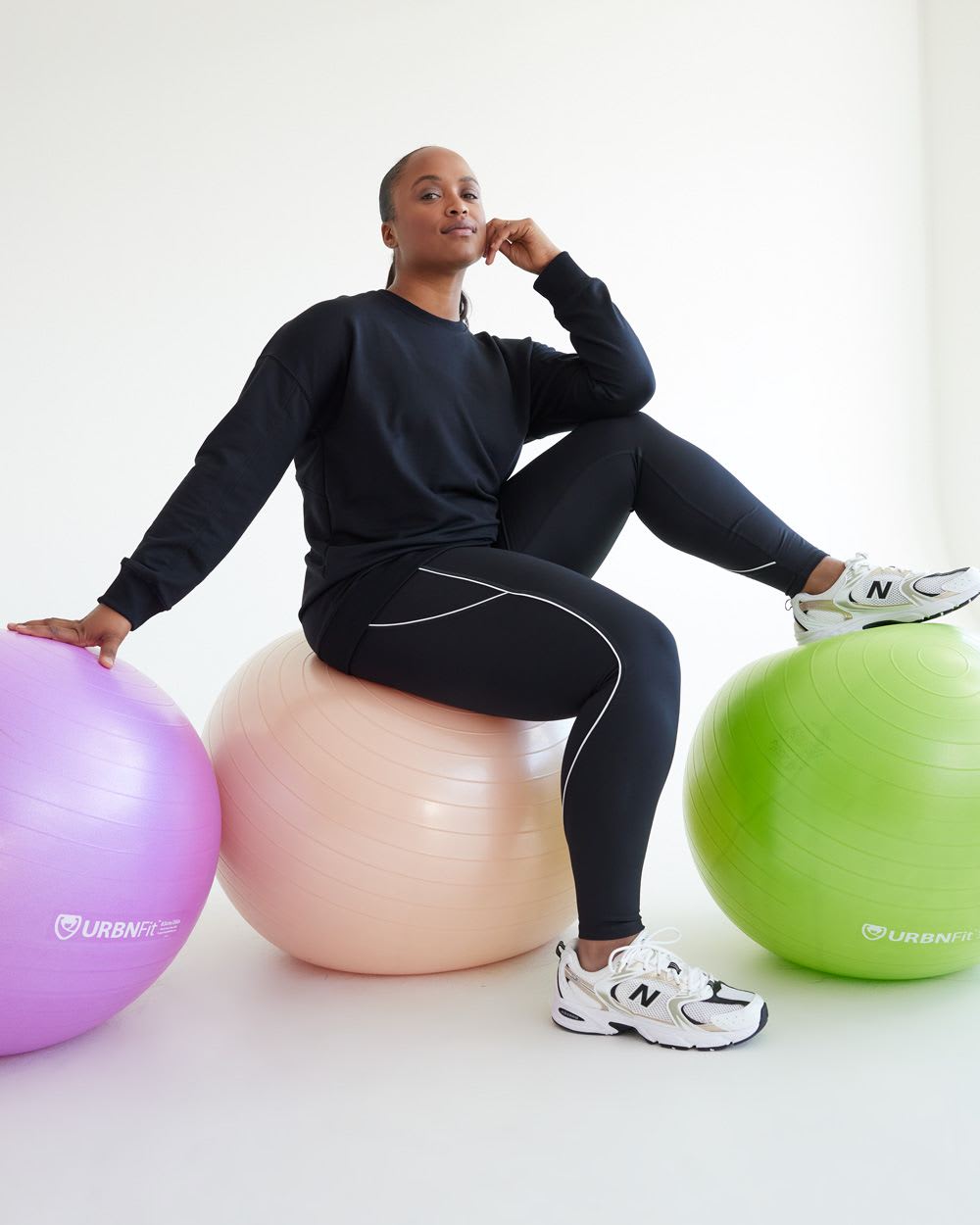 High-Rise Pulse Legging with Contrast Piping - Hyba