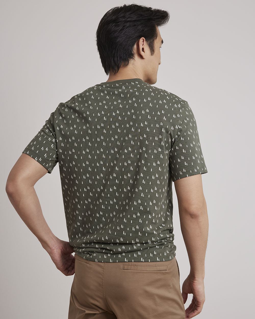 Printed Short-Sleeve Crew-Neck Tee with Chest Pocket