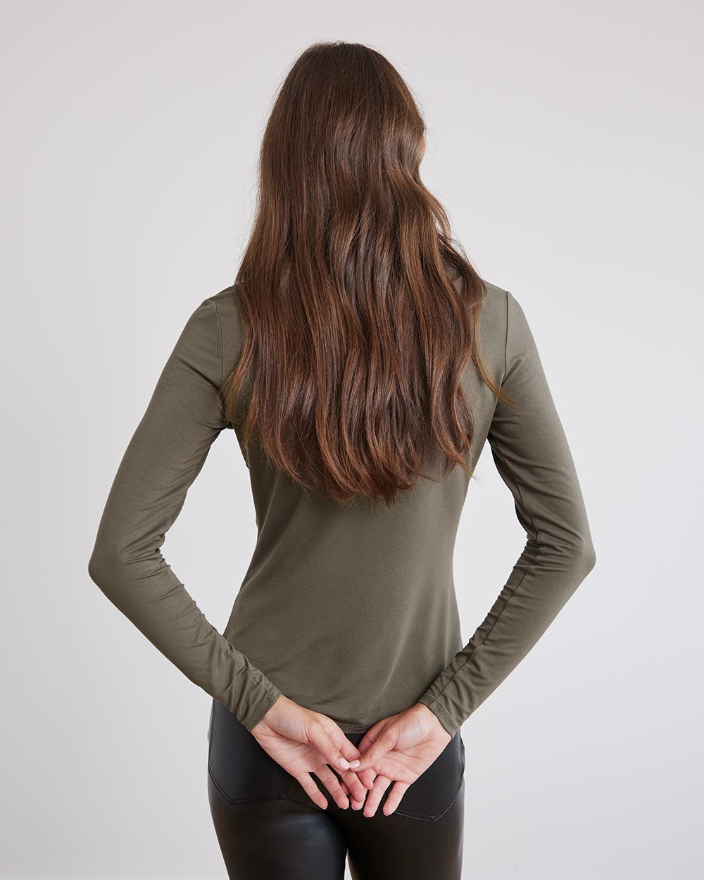 Fitted Long-Sleeve V-Neck Tee