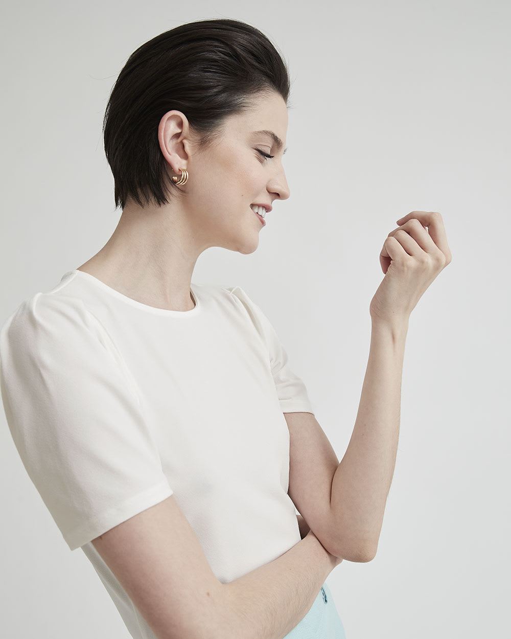 Crew-Neck T-Shirt with Short Puffy Sleeves