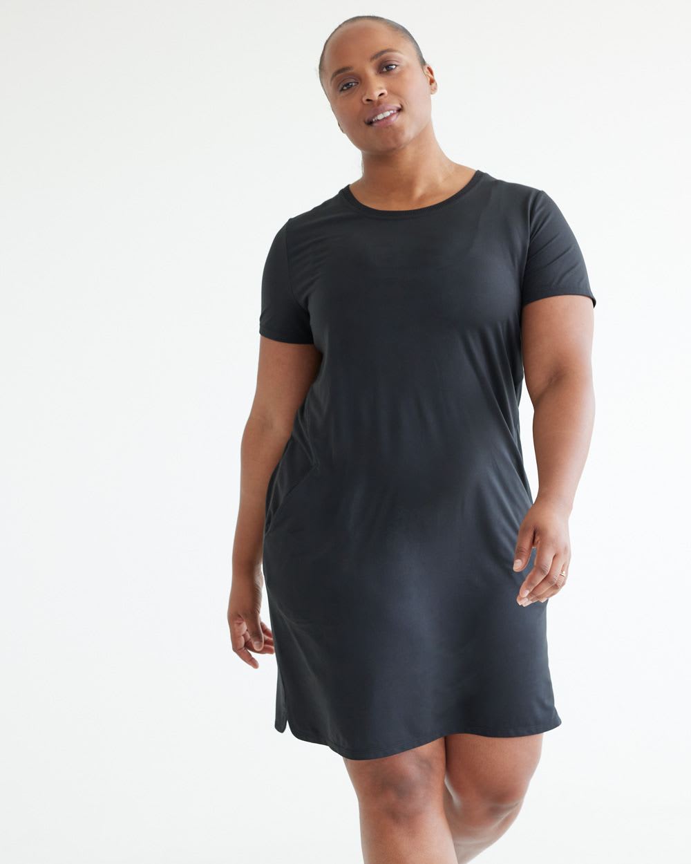 Short-Sleeve T-Shirt Dress - Dry Lux Hyba