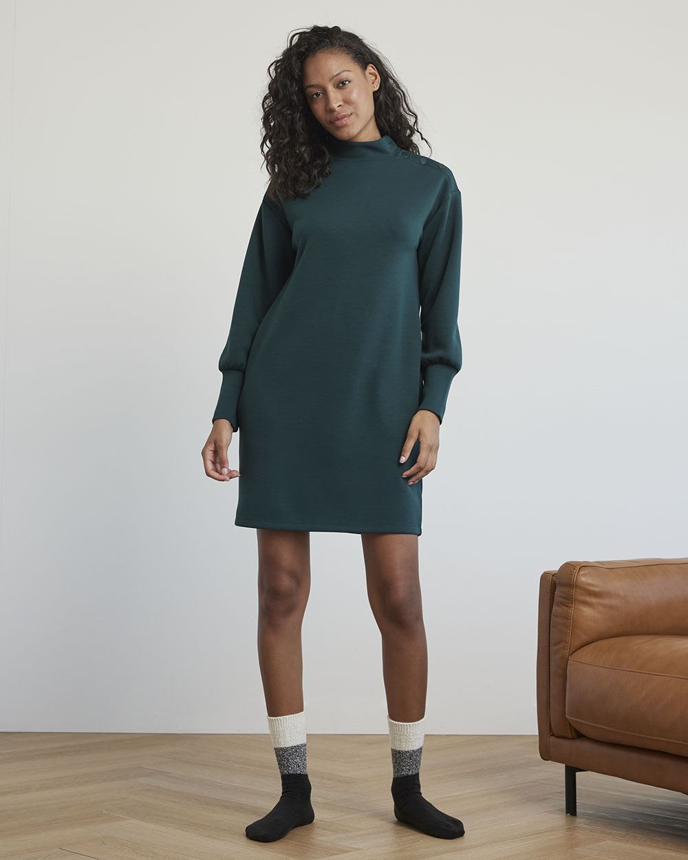 Long-Sleeve Straight Dress with Crew Neckline