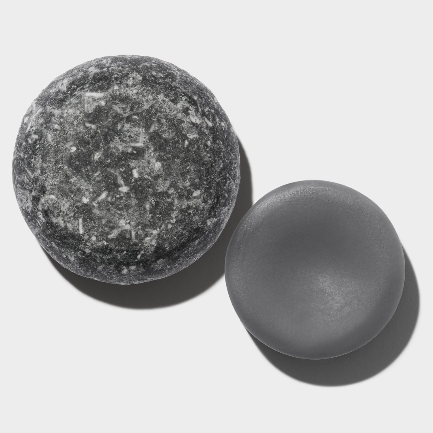 The Detoxifier Shampoo & Conditioner Bars Travel Set