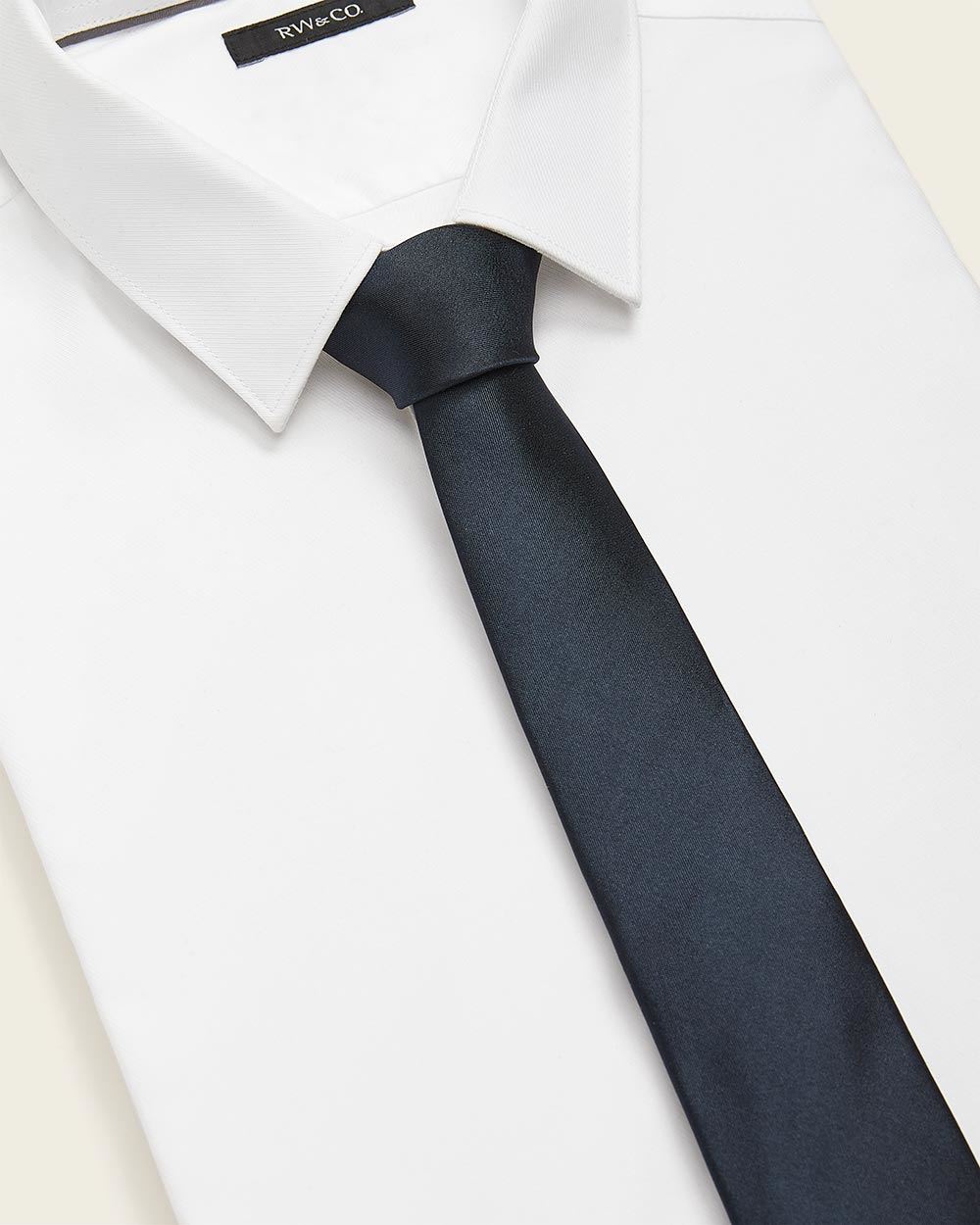 Regular Dark Solid Tie