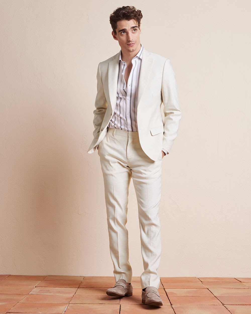 Slim Fit Stretch Linen Blazer