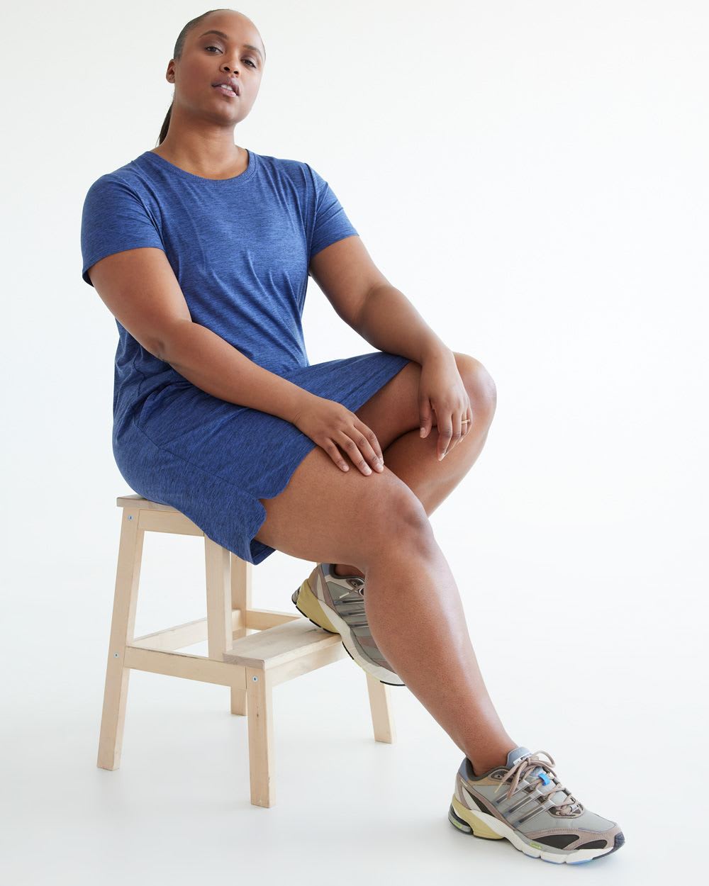 Short-Sleeve T-Shirt Dress - Dry Lux Hyba