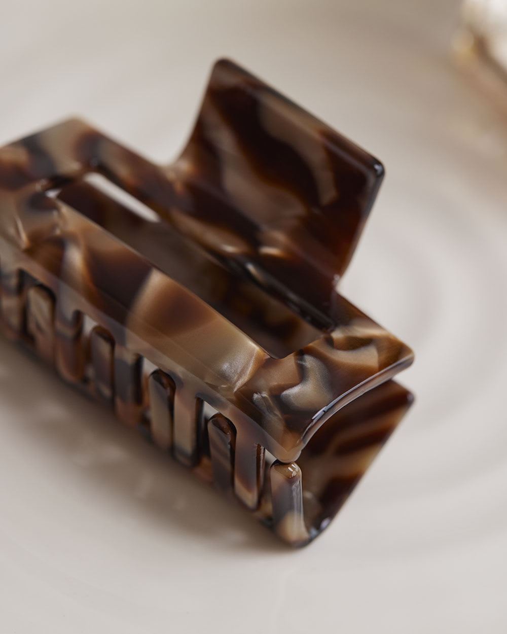 Brown Rectangular Acrylic Hair Gripper