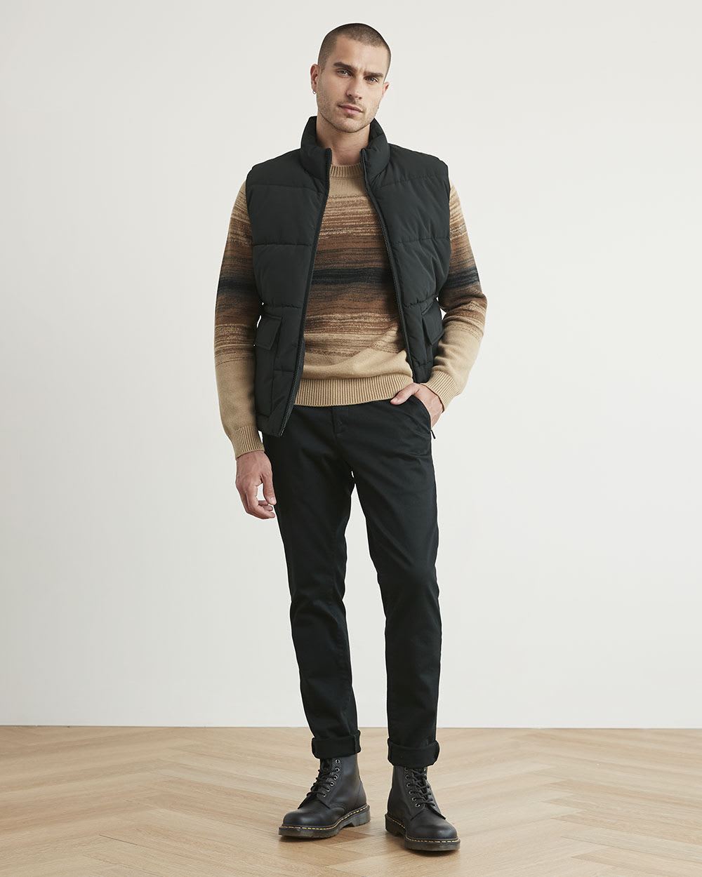 Crew-Neck Sweater with Gradient Colour Blocks