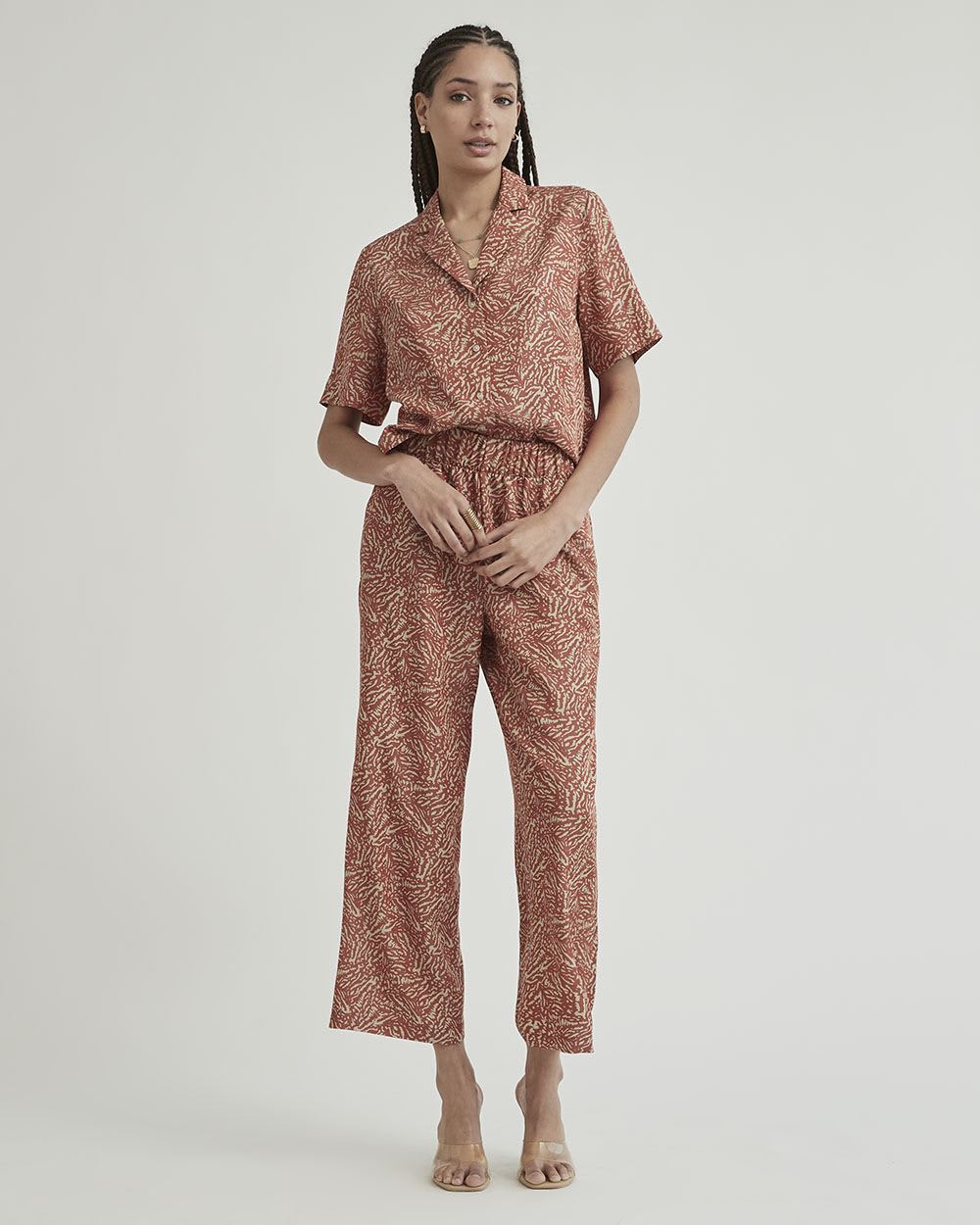 Short-Sleeve Buttoned-Down Twill Blouse