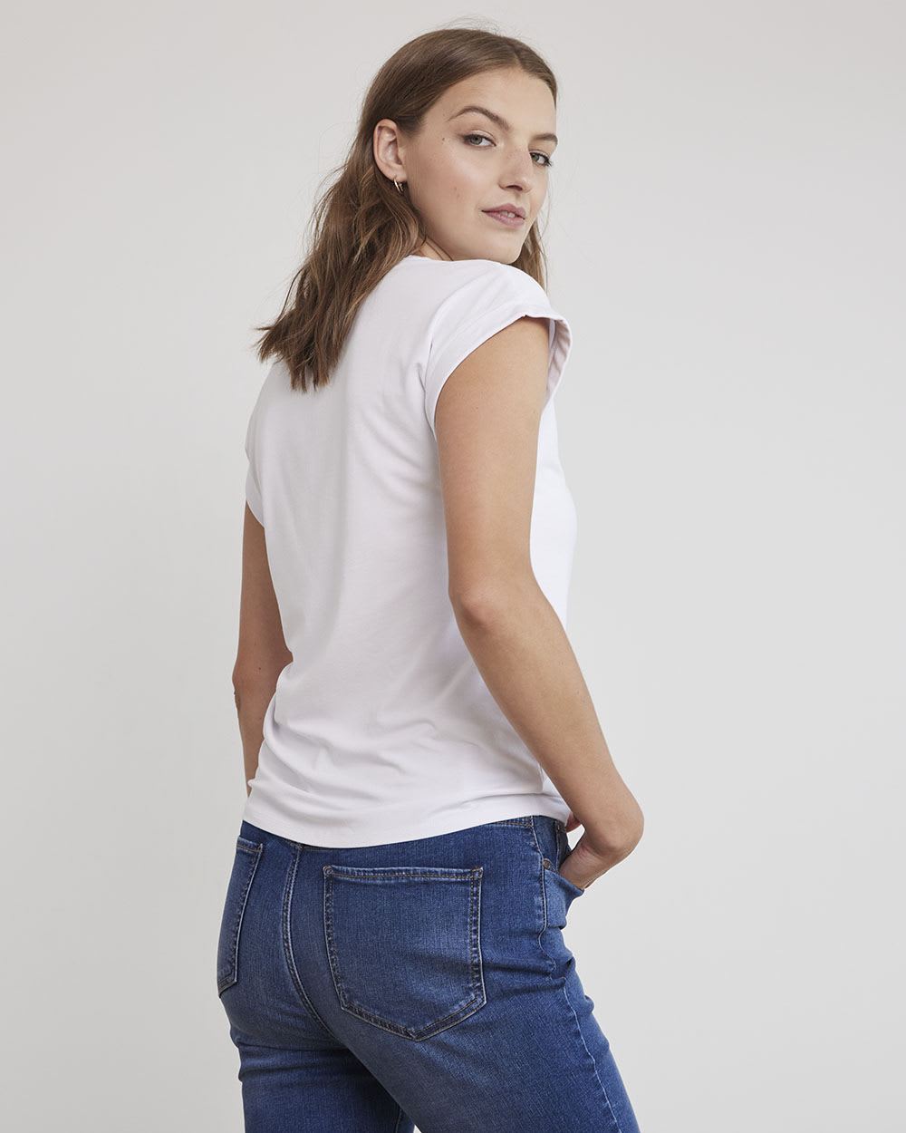 Fitted Extended-Sleeve Crew-Neck Tee