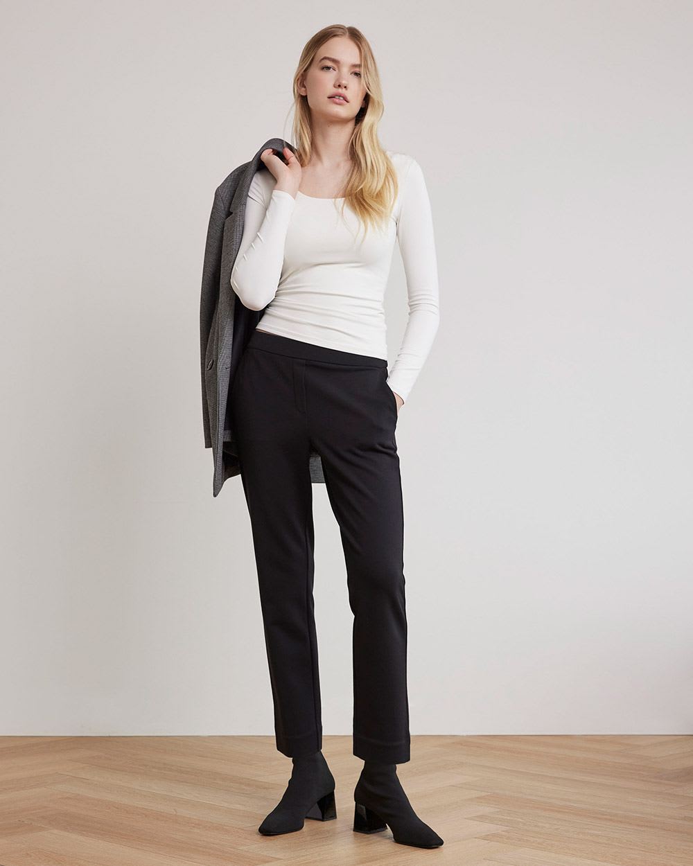 Straight-Leg Mid-Rise Black Ankle Pant