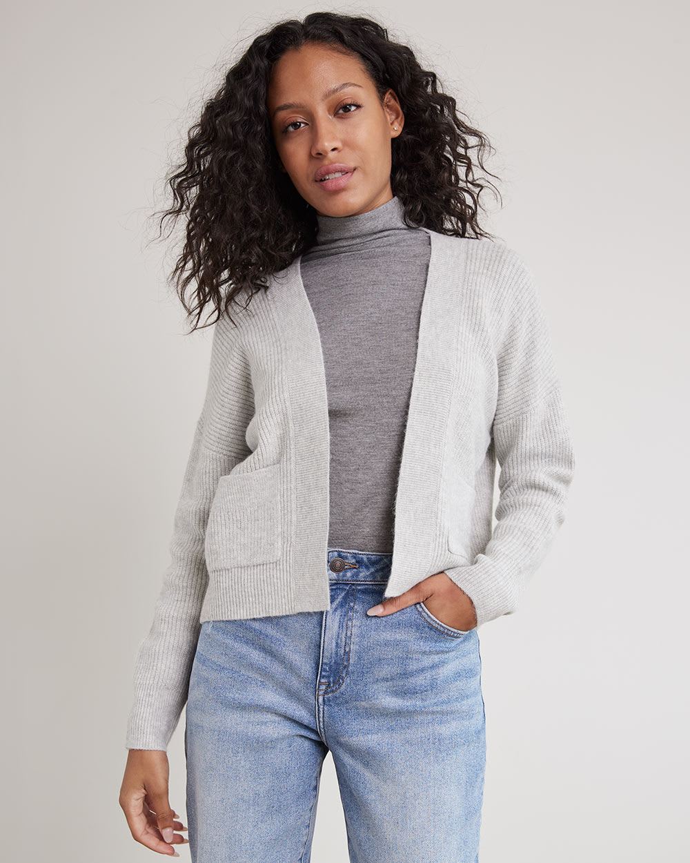Short Open Relaxed Cardigan