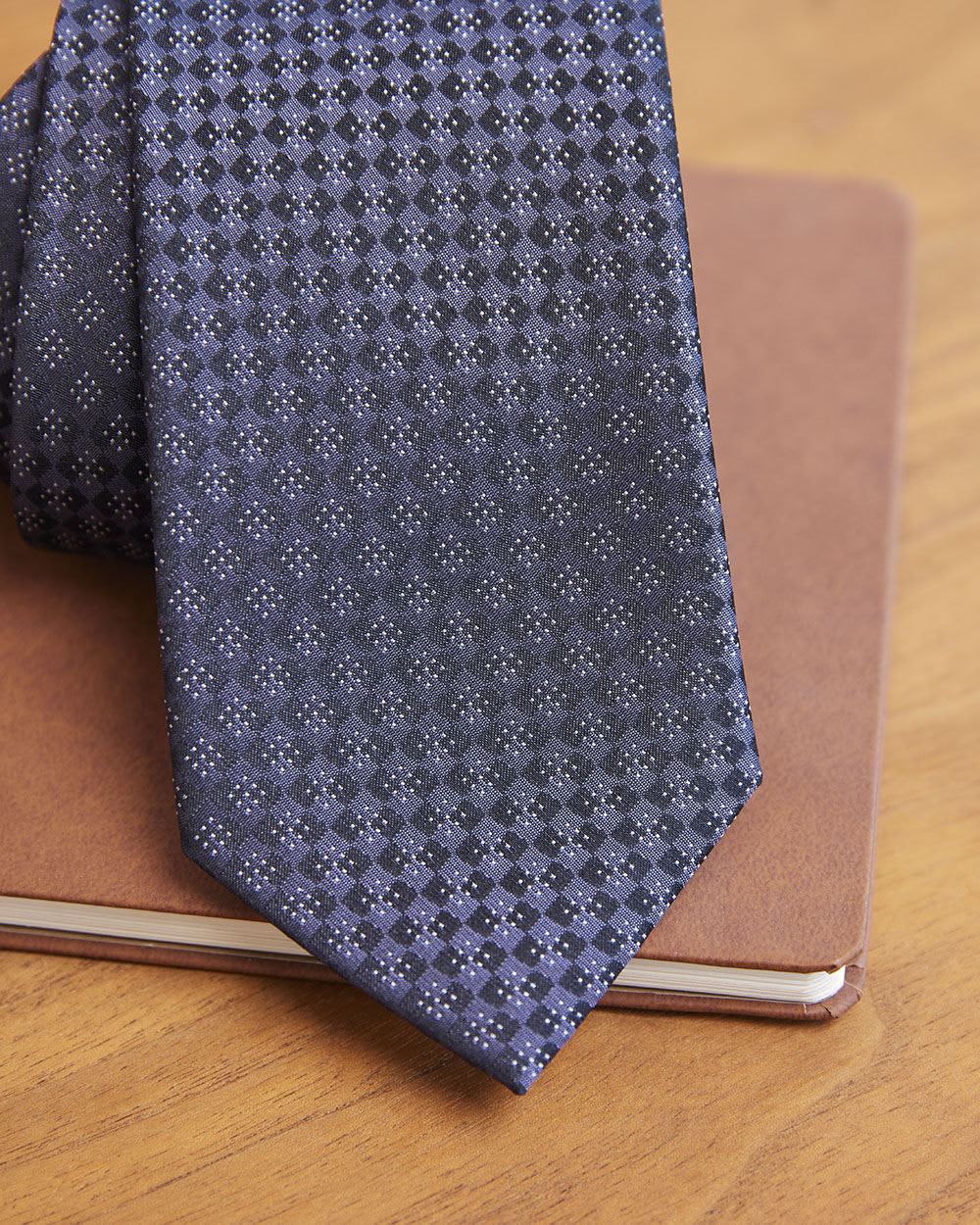 Solid Regular Tie with Geometric Dots