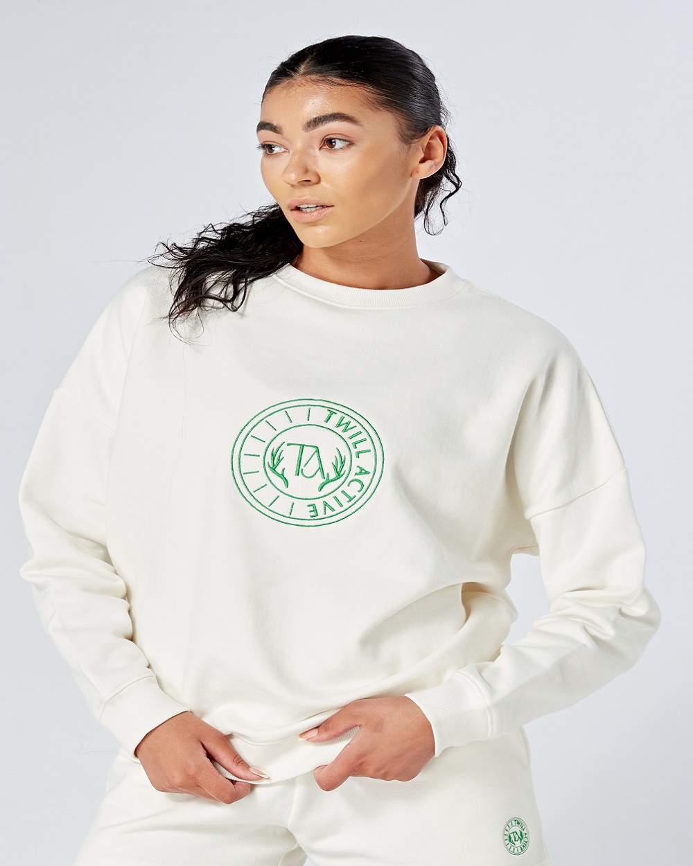 Twill Active - Essentials Oversized Crewneck Sweatshirt - White