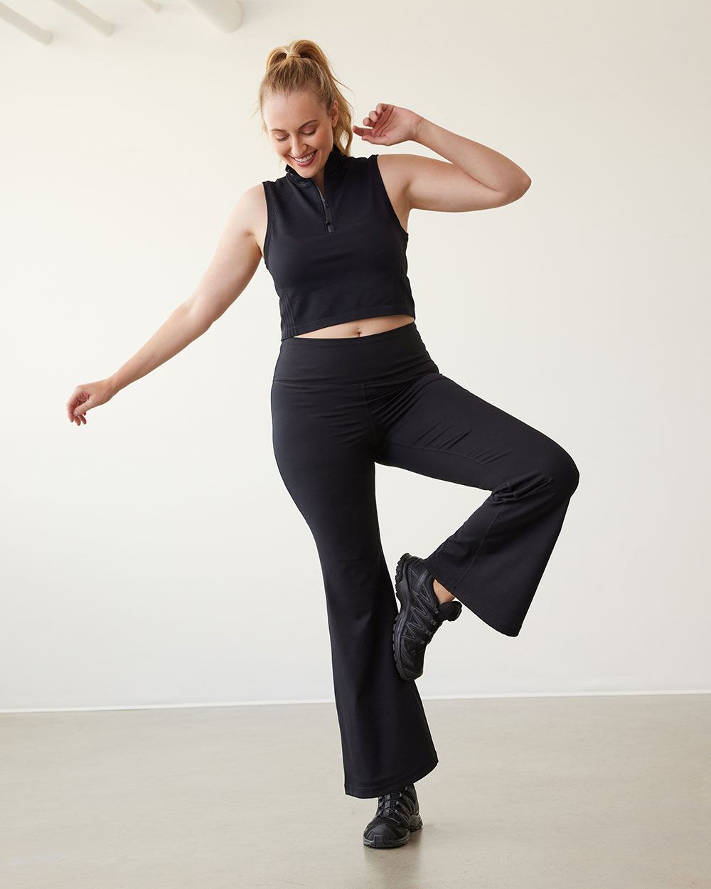 Pulse Flare Leg Pant, Hyba