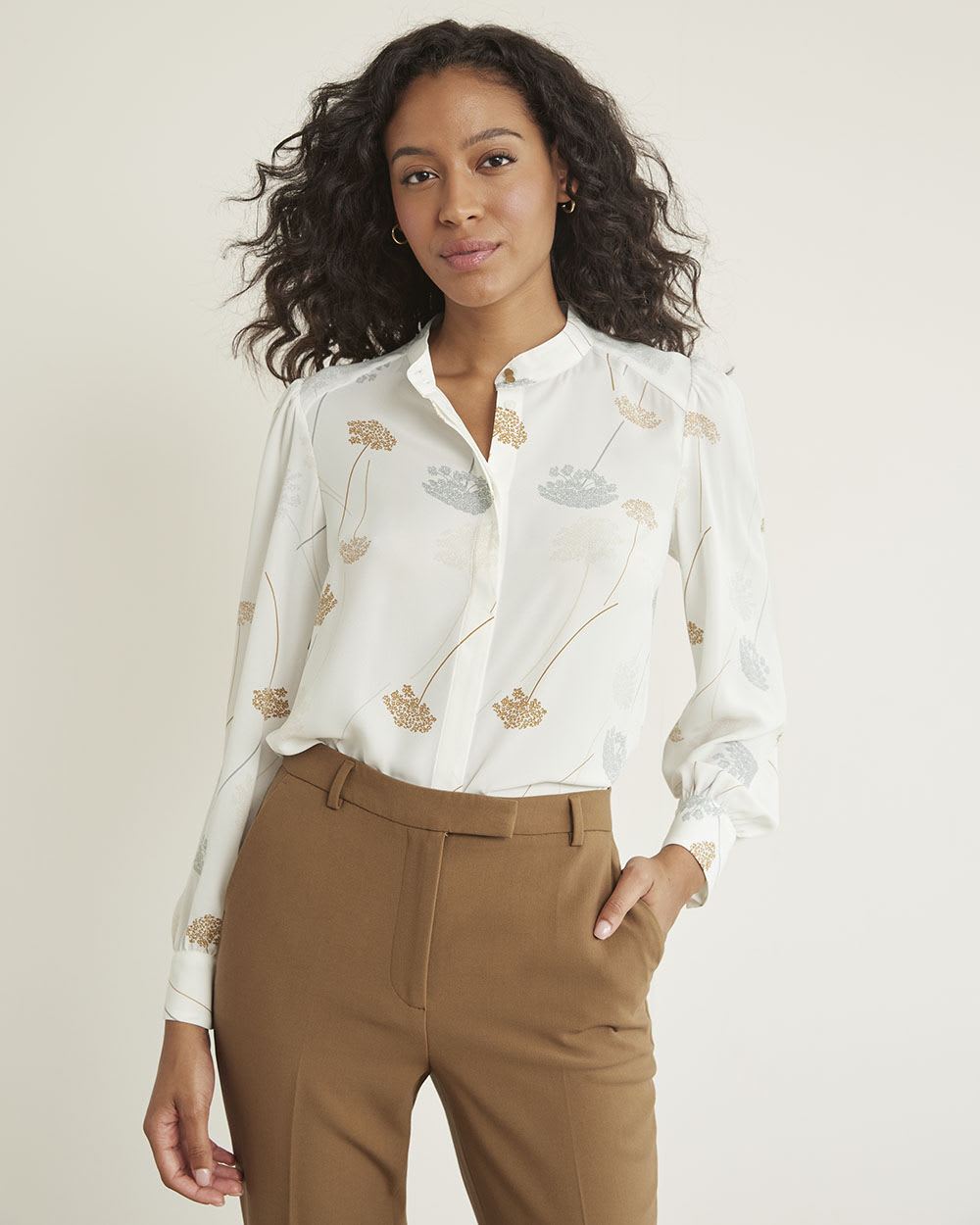 Long-Sleeve Buttoned-Down Silky Crepe Blouse