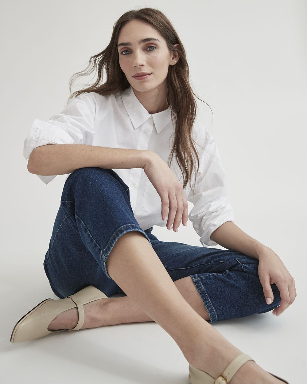 Medium-Wash High-Waisted Straight Ankle Jeans - 27"