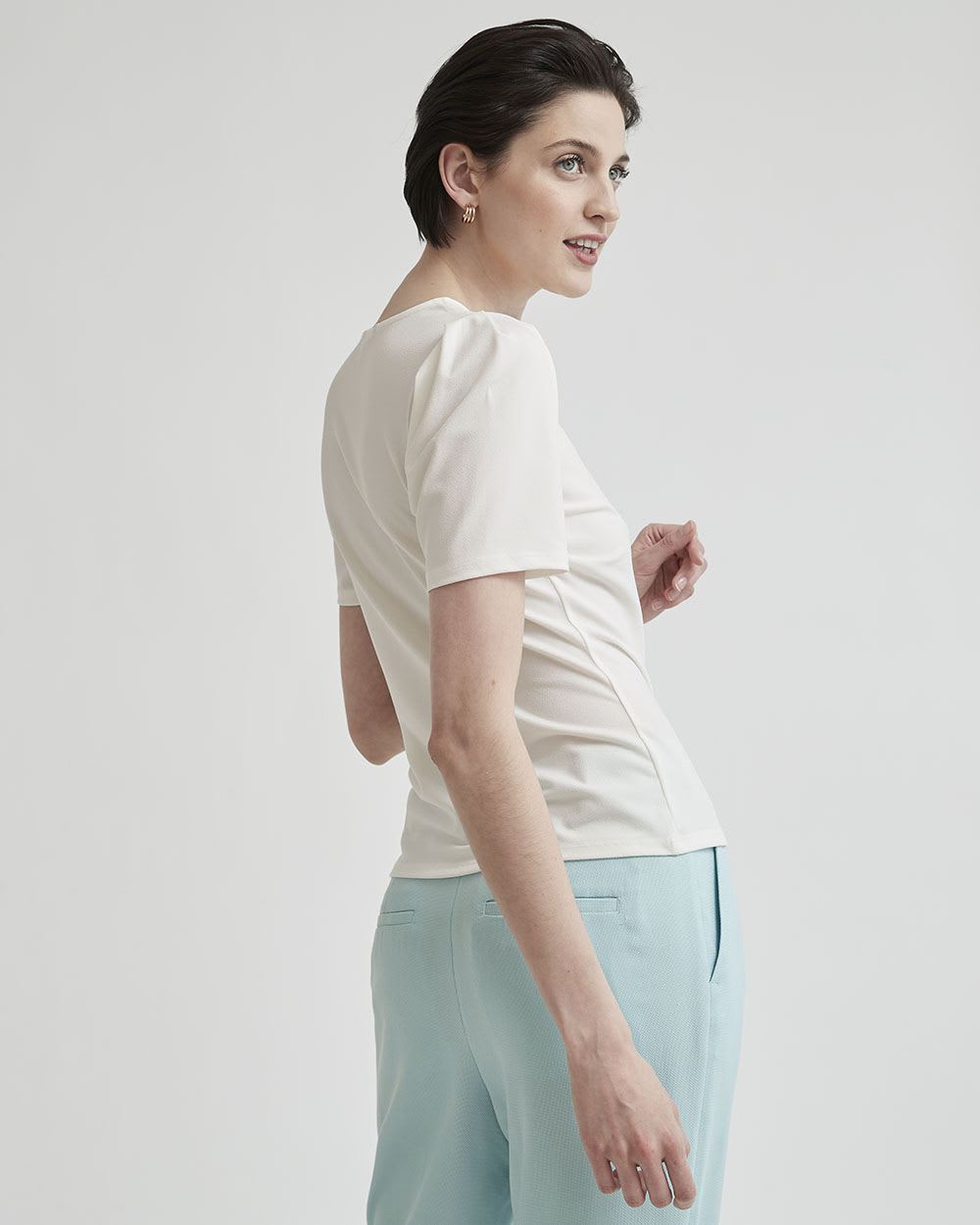 Crew-Neck T-Shirt with Short Puffy Sleeves