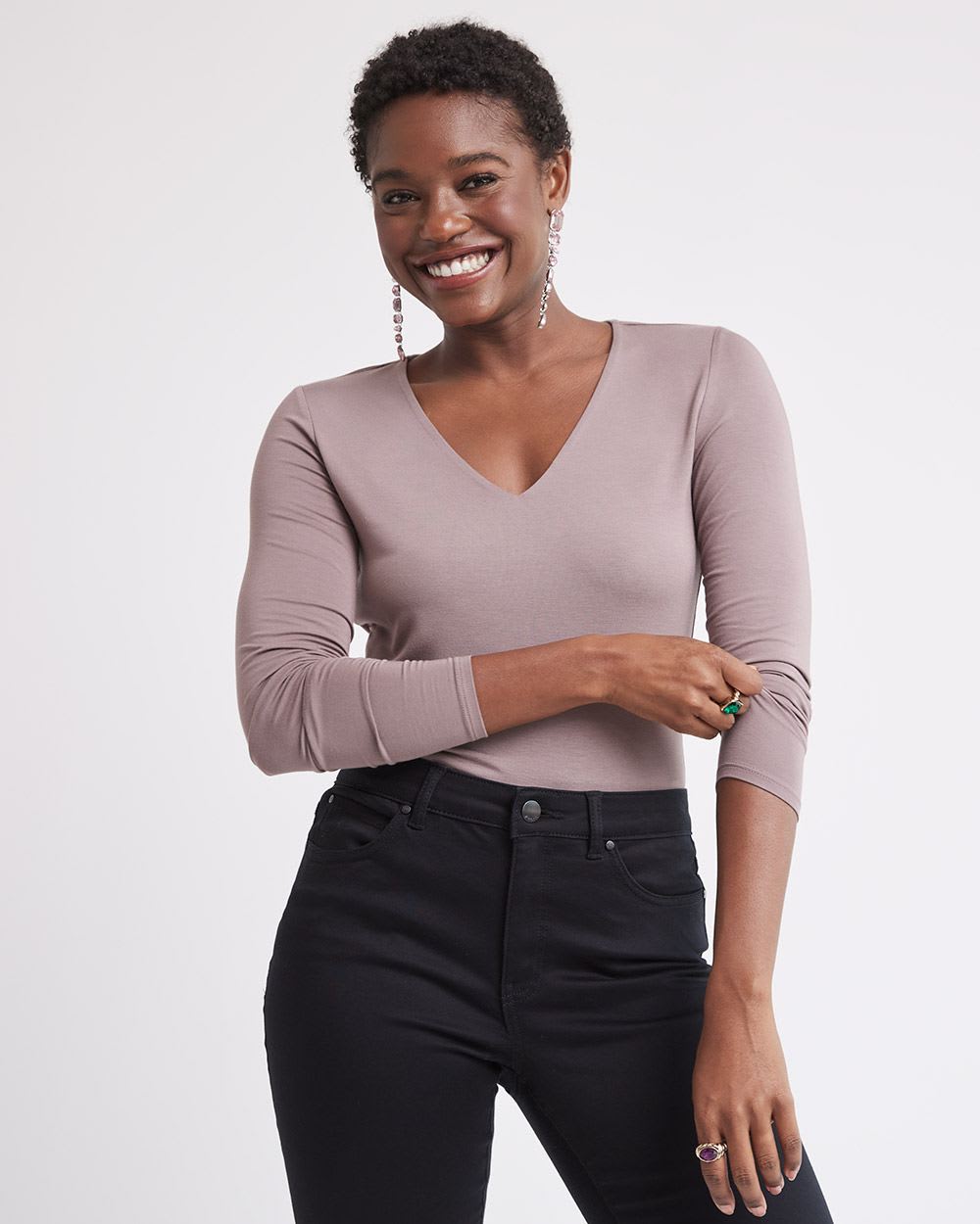 Fitted Long-Sleeve V-Neck Tee