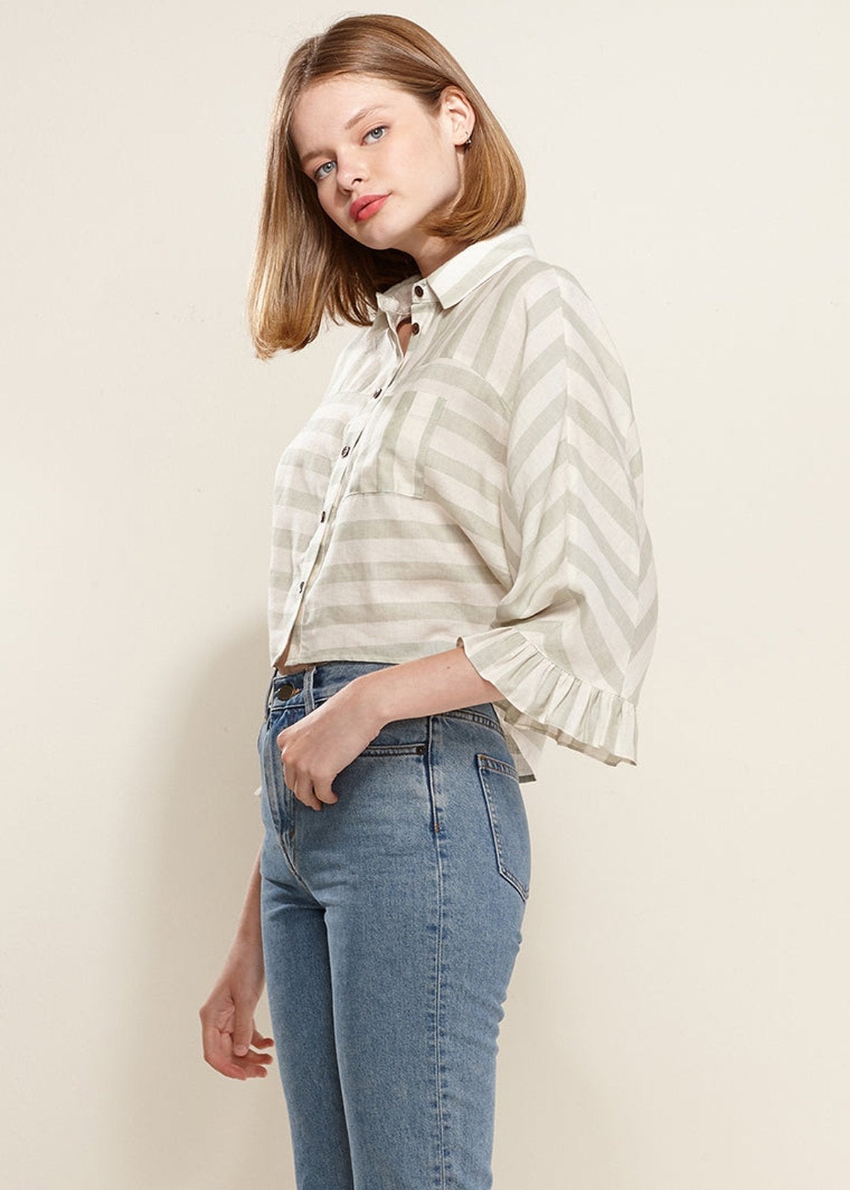 Nurode Button Down Cropped Shirt