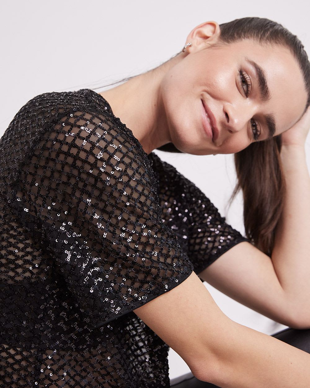 Short-Sleeve Sequins Top