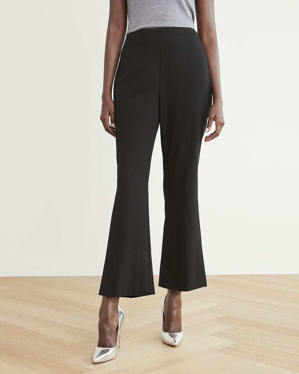 Flare-Leg Mid-Rise Crop Black Pant
