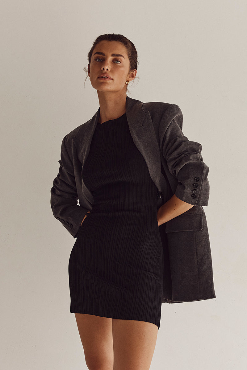 SIENNA BLACK KNIT MINI DRESS