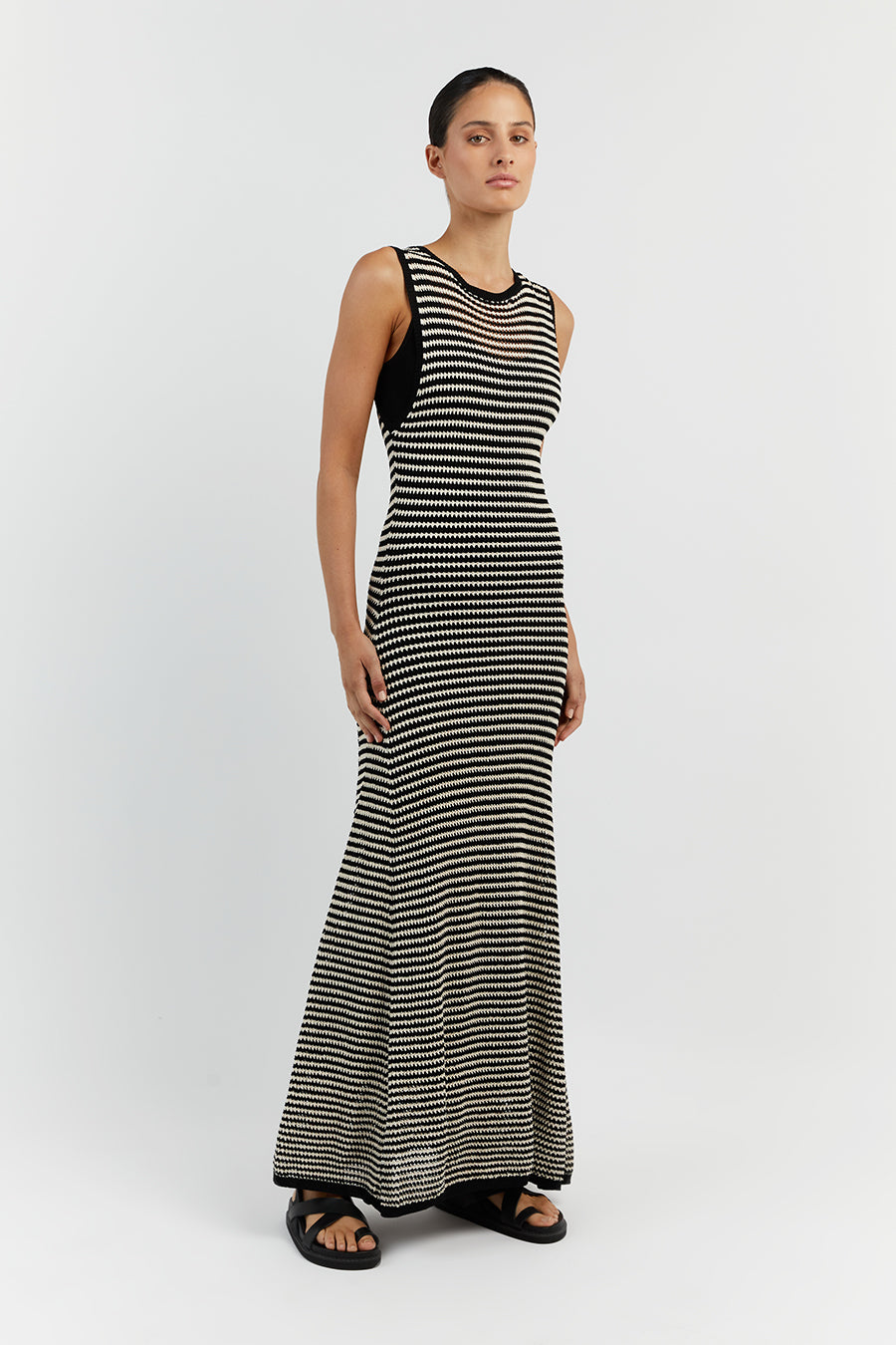 NATE BLACK SLEEVELESS MAXI DRESS