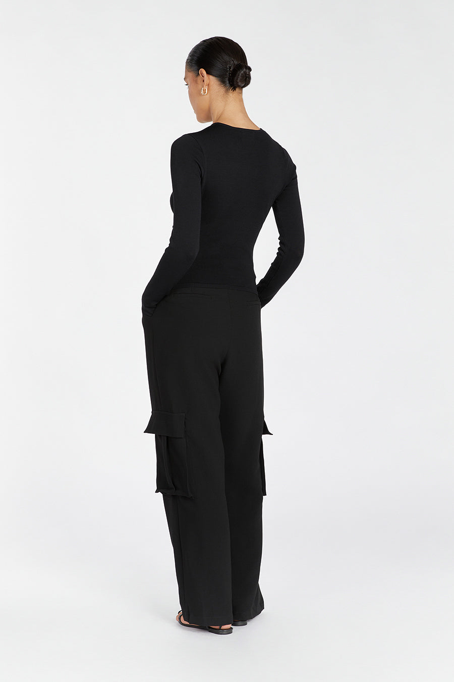 MONIQUE BLACK LONG SLEEVE KNIT TOP