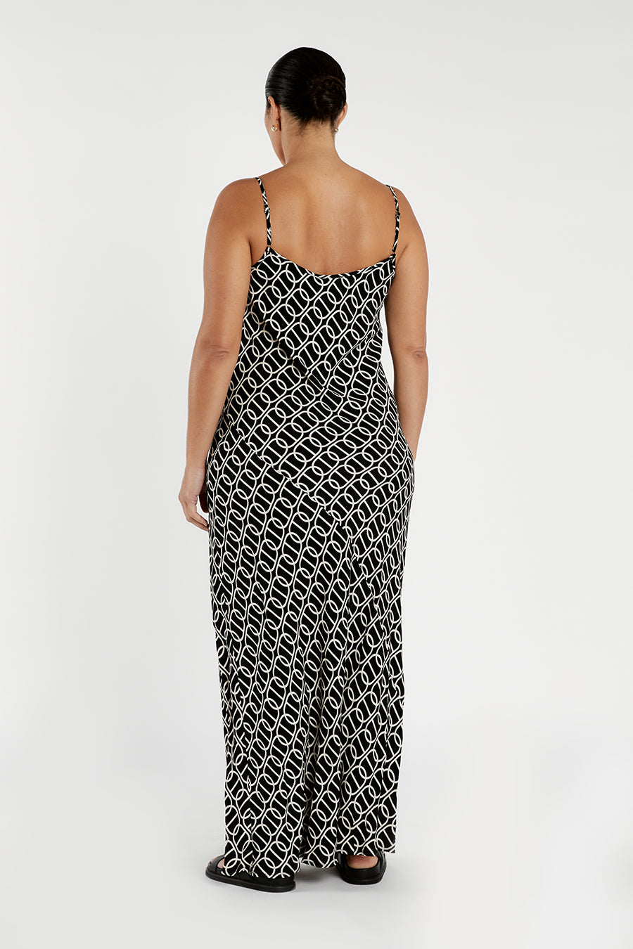 IZZIE CHAIN SCOOP SLIP MAXI DRESS
