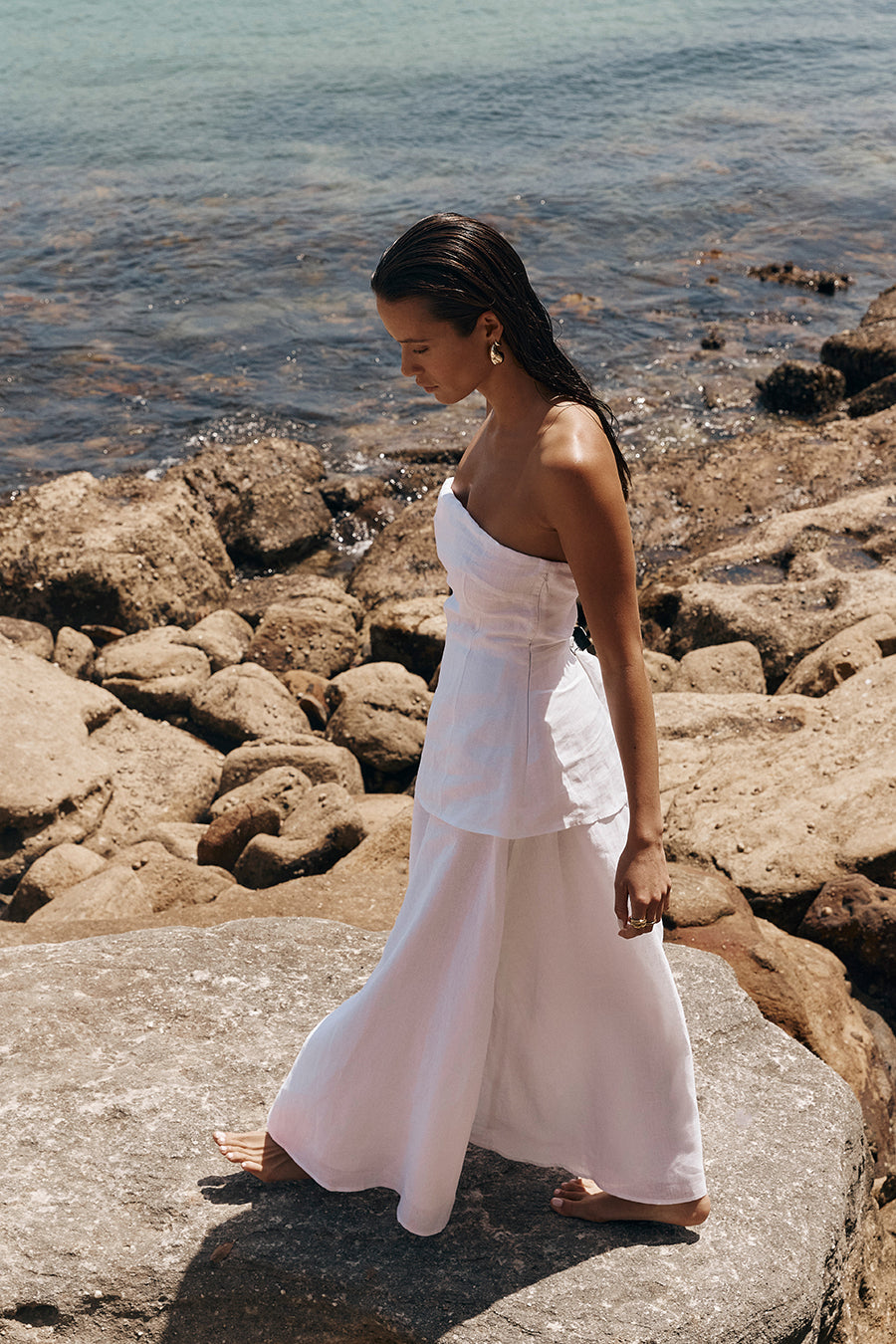 SASKIA WHITE LINEN STRAPLESS DRESS