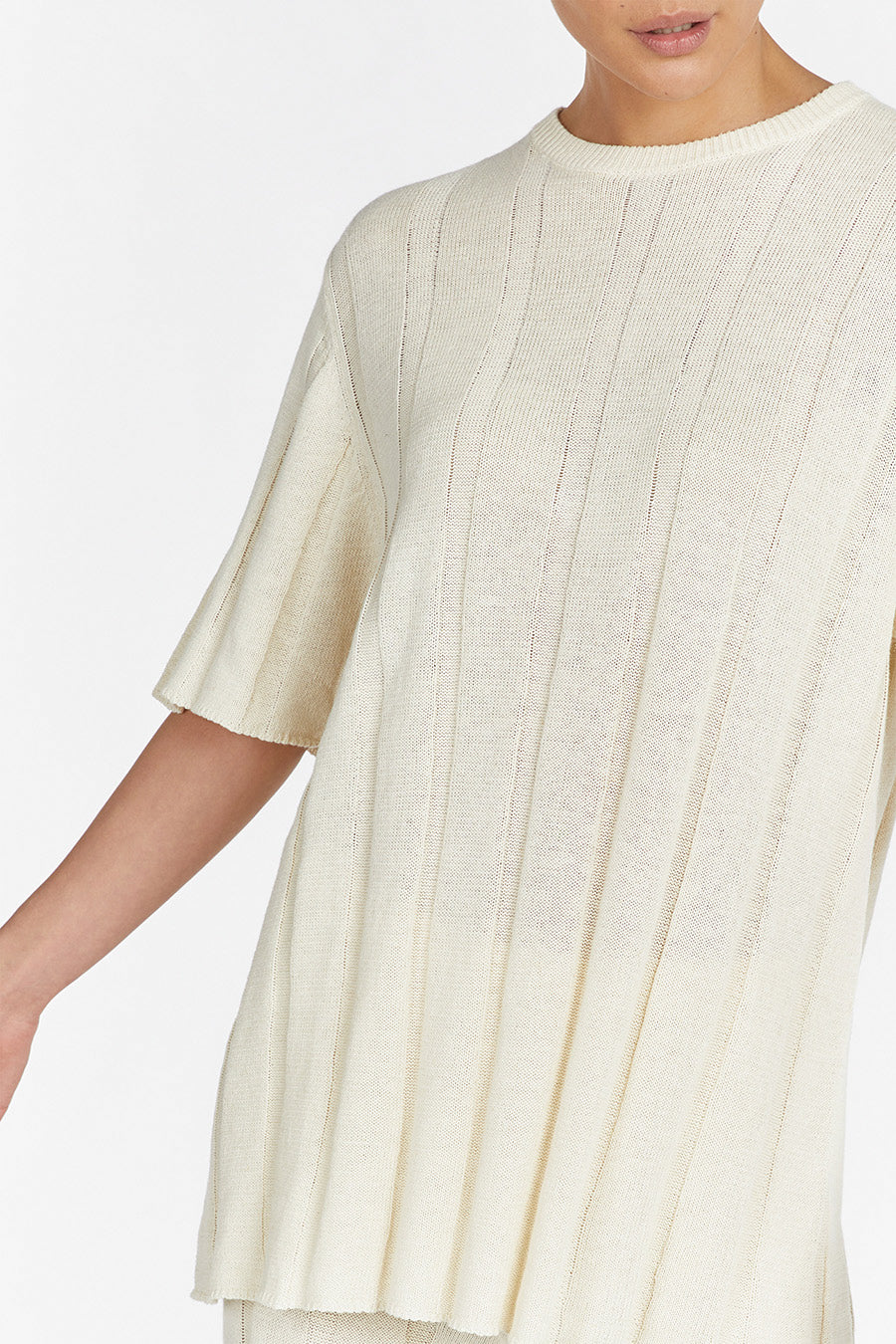 EMERY CREAM OVERSIZED TEE