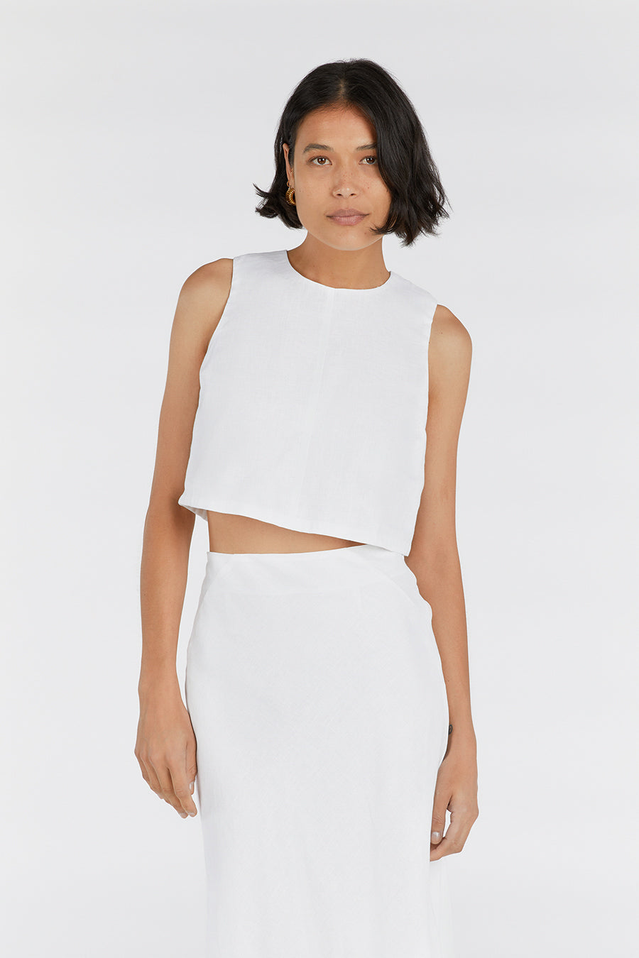 MONICA WHITE SCOOP LINEN CROP TOP