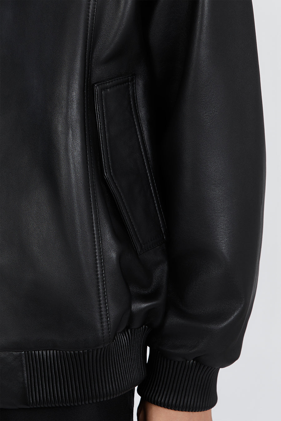 HUTTON BLACK LEATHER BOMBER JACKET