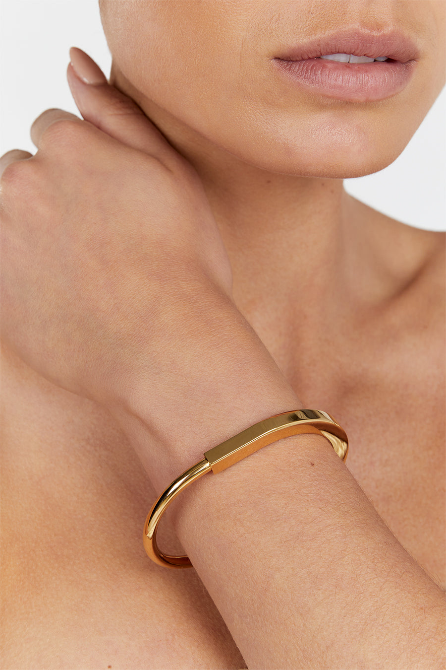 PORTER DISC LOCK GOLD BANGLE
