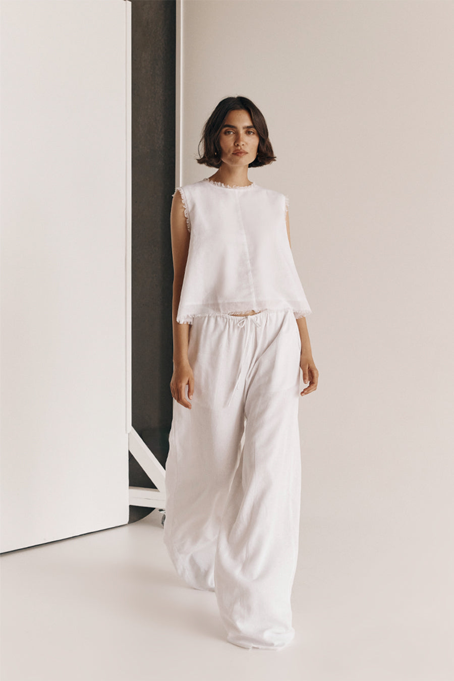 NOVA WHITE LIGHT WEIGHT LINEN PANT