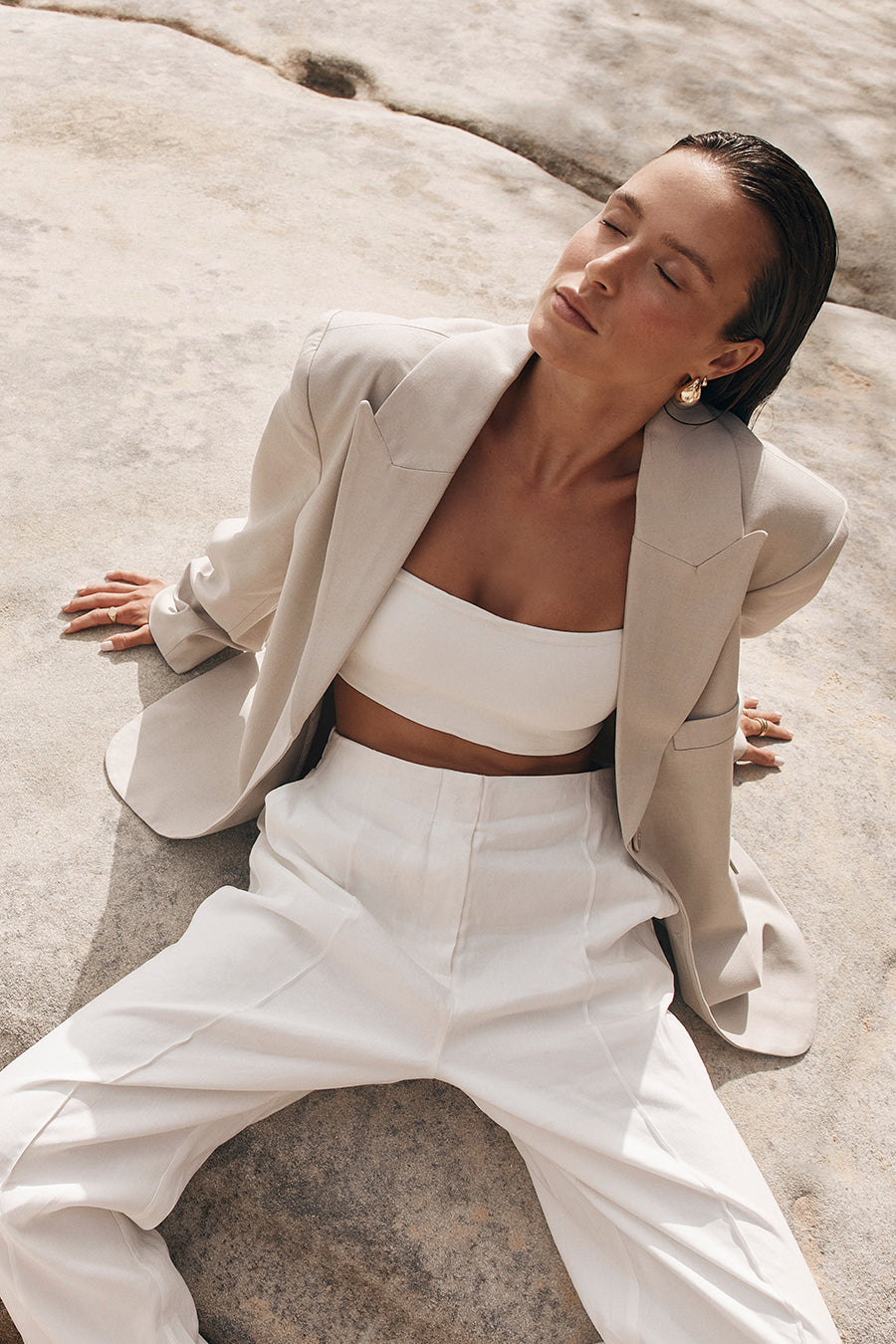 BASE OFF WHITE BANDEAU TOP