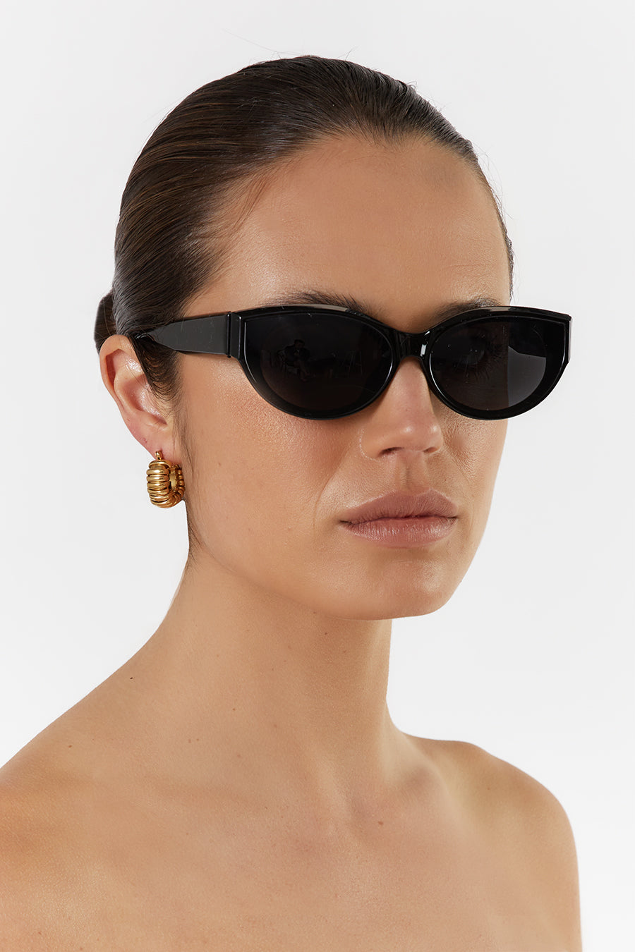 HUGHES BLACK CAT EYE SUNGLASSES