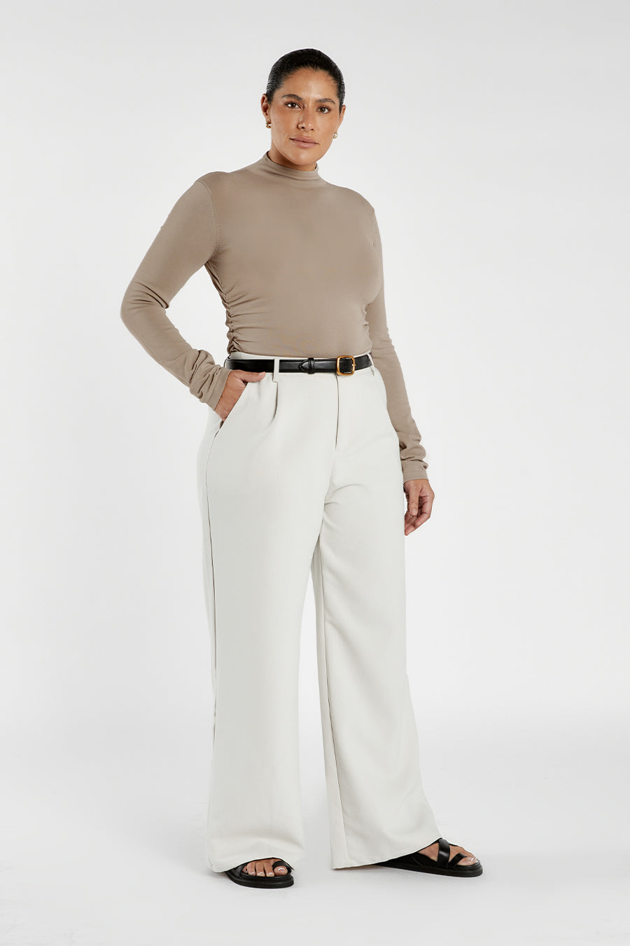 NIX TAUPE LONG SLEEVE KNIT TOP